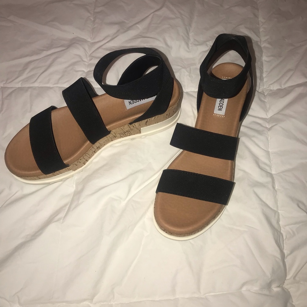 Steve Madden Elastic Strappy Sandals sz. 7.5